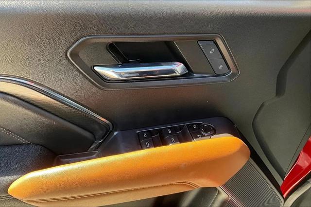 2023 GMC Canyon 4WD Crew Cab Short Box AT4