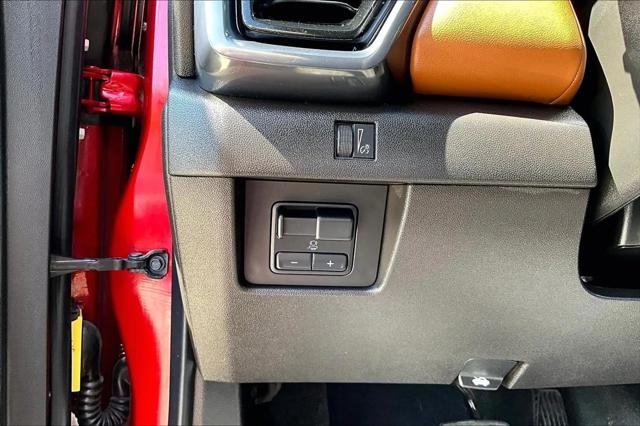 2023 GMC Canyon 4WD Crew Cab Short Box AT4