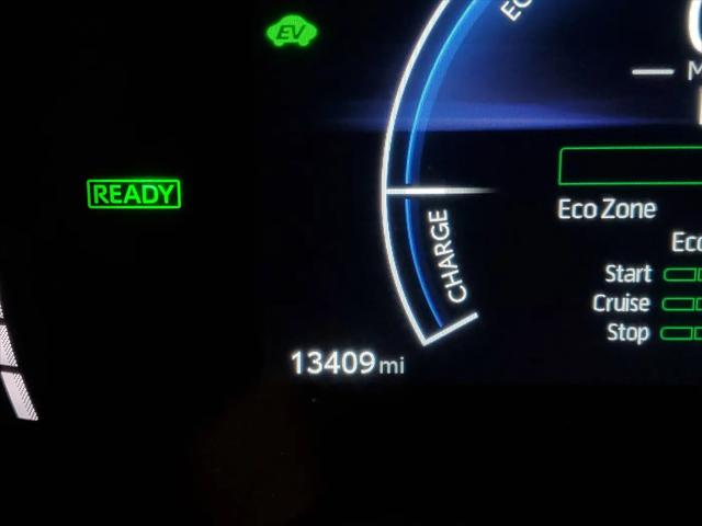2023 Toyota Corolla Cross Hybrid XSE