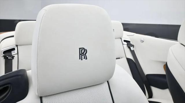 2017 Rolls-Royce Dawn Standard