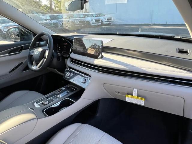 2027 INFINITI QX60 LUXE