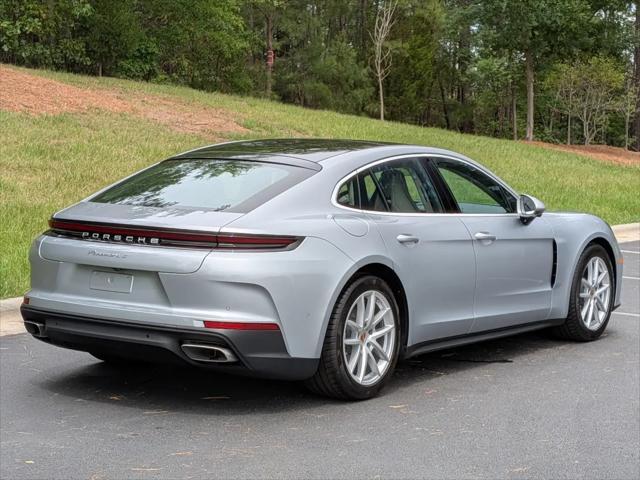2026 Porsche Panamera 4