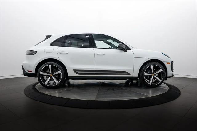 2026 Porsche Macan T