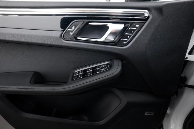 2026 Porsche Macan T