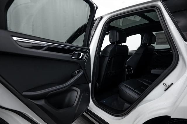2026 Porsche Macan T