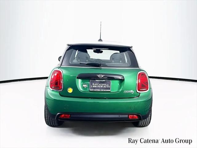 2024 MINI SE Hardtop Cooper