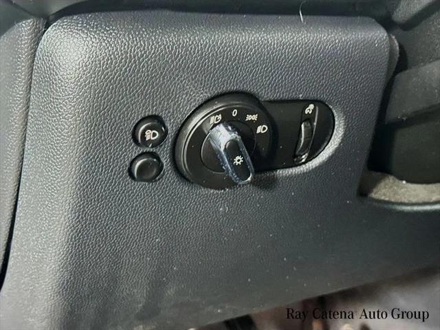 2024 MINI SE Hardtop Cooper
