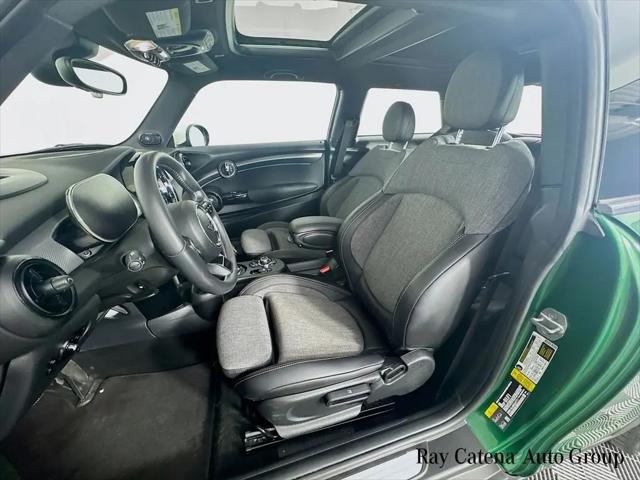 2024 MINI SE Hardtop Cooper