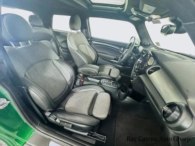 2024 MINI SE Hardtop Cooper