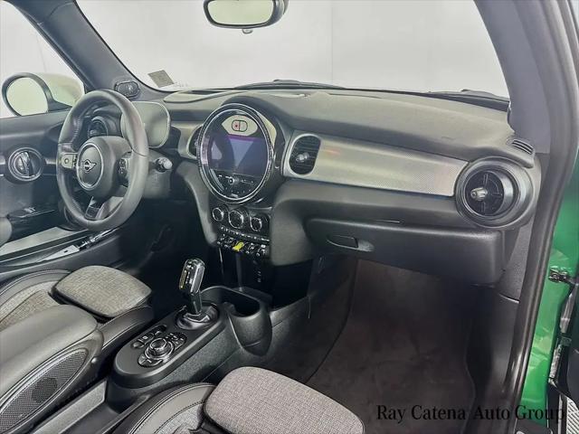 2024 MINI SE Hardtop Cooper