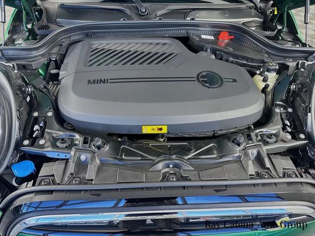 2024 MINI SE Hardtop Cooper