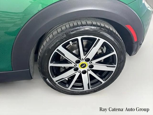 2024 MINI SE Hardtop Cooper