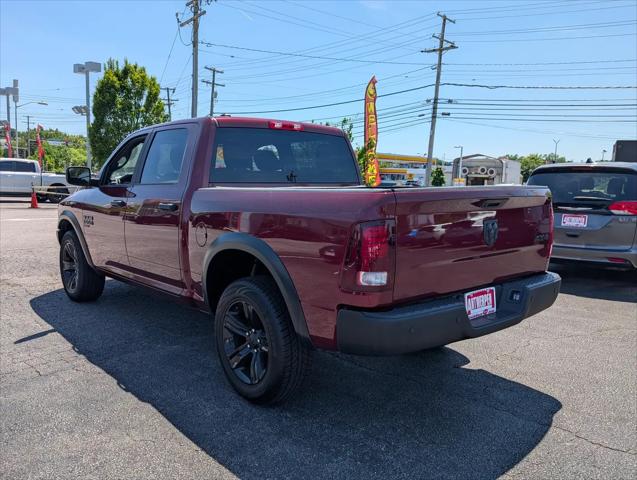 2024 Ram 1500 Classic Warlock Crew Cab 4x4 5'7" Box