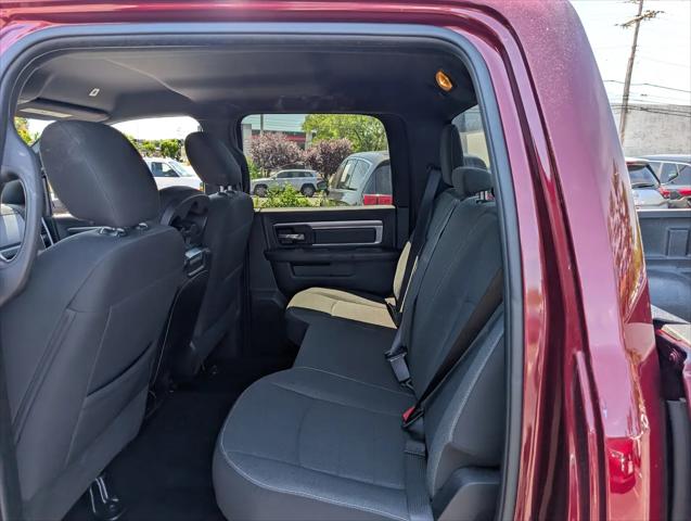 2024 Ram 1500 Classic Warlock Crew Cab 4x4 5'7" Box