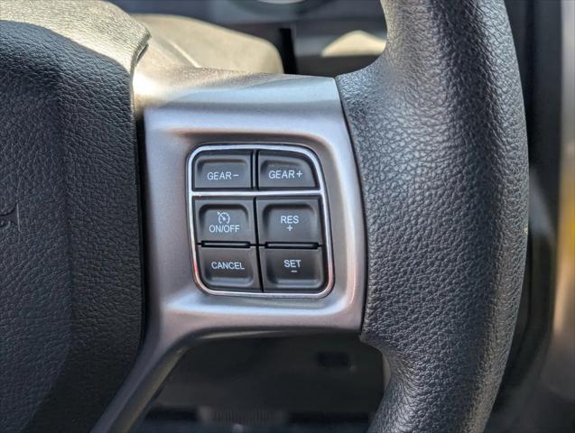 2024 Ram 1500 Classic Warlock Crew Cab 4x4 5'7" Box
