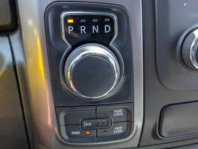 2024 Ram 1500 Classic Warlock Crew Cab 4x4 5'7" Box
