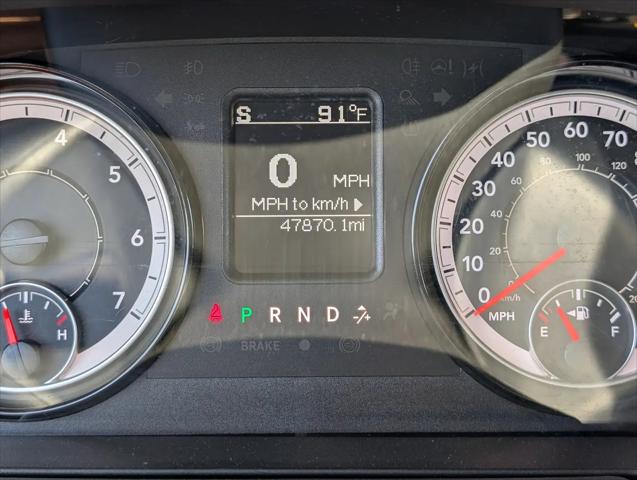 2024 Ram 1500 Classic Warlock Crew Cab 4x4 5'7" Box