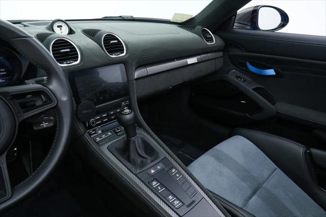 2024 Porsche 718 Spyder RS