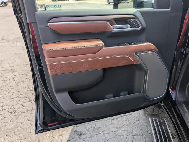 2026 GMC Sierra 2500HD Crew Cab, Standard Bed, Denali Ultimate, 4WD