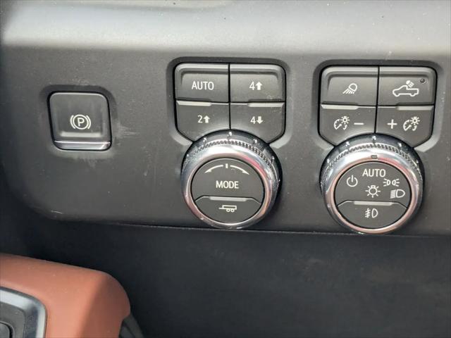 2026 GMC Sierra 2500HD Crew Cab, Standard Bed, Denali Ultimate, 4WD