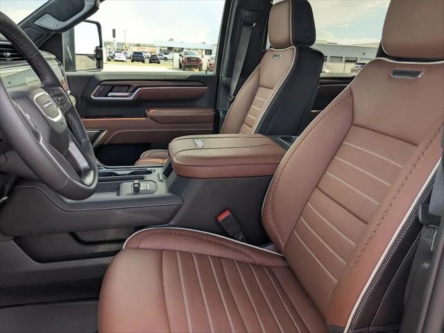 2026 GMC Sierra 2500HD Crew Cab, Standard Bed, Denali Ultimate, 4WD