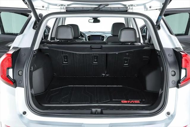 2022 GMC Terrain FWD SLT