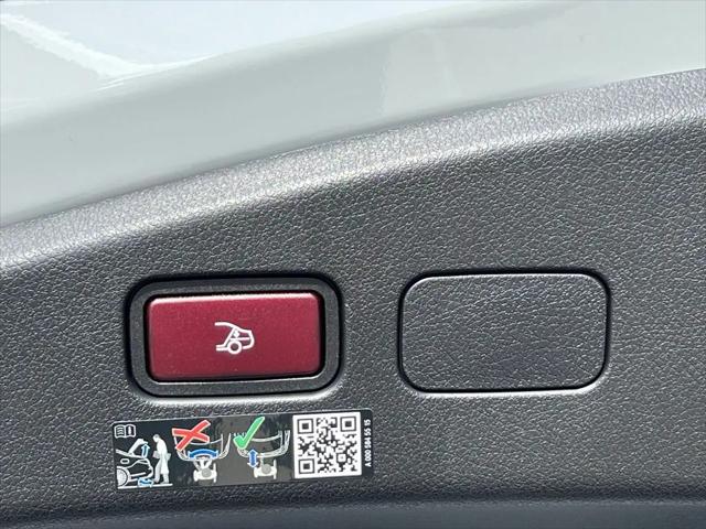 2025 Mercedes-Benz CL AMG CLE 53