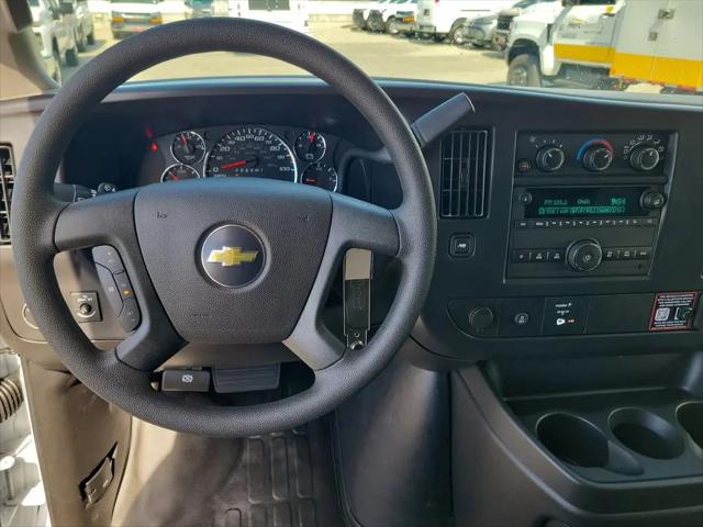 2026 Chevrolet Express Cargo Van 2500 Regular Wheelbase, WT, RWD