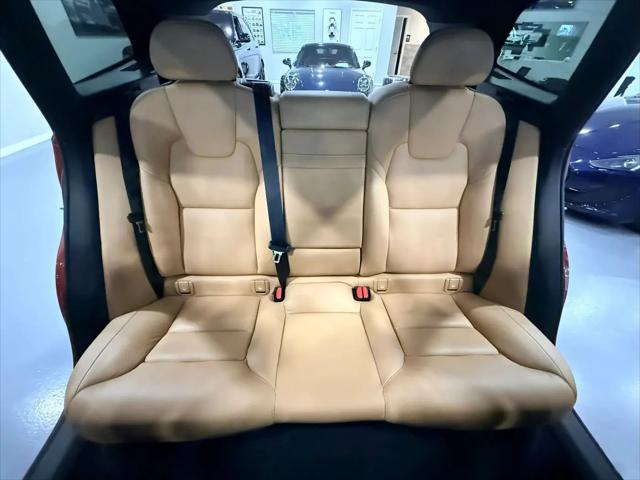2018 Volvo XC60 T6 Inscription