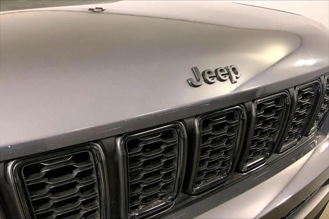 2024 Jeep Grand Cherokee L Altitude 4x4