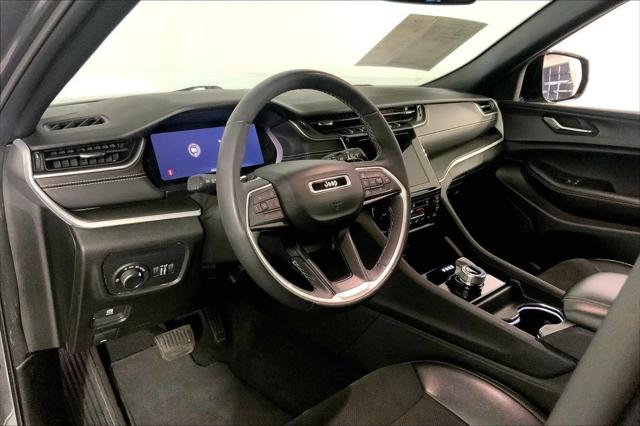 2024 Jeep Grand Cherokee L Altitude 4x4