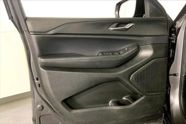 2024 Jeep Grand Cherokee L Altitude 4x4