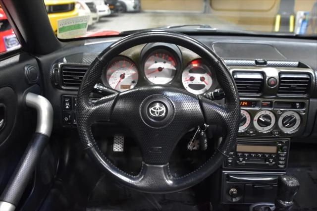 2002 Toyota MR2 Spyder Base