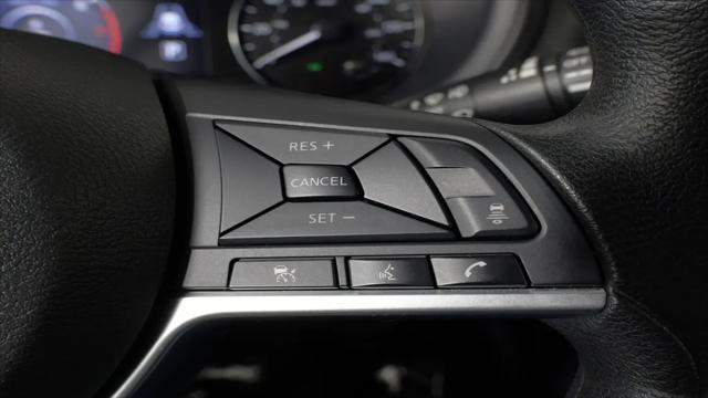 2023 Nissan Kicks SV Xtronic CVT