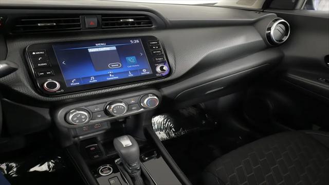 2023 Nissan Kicks SV Xtronic CVT