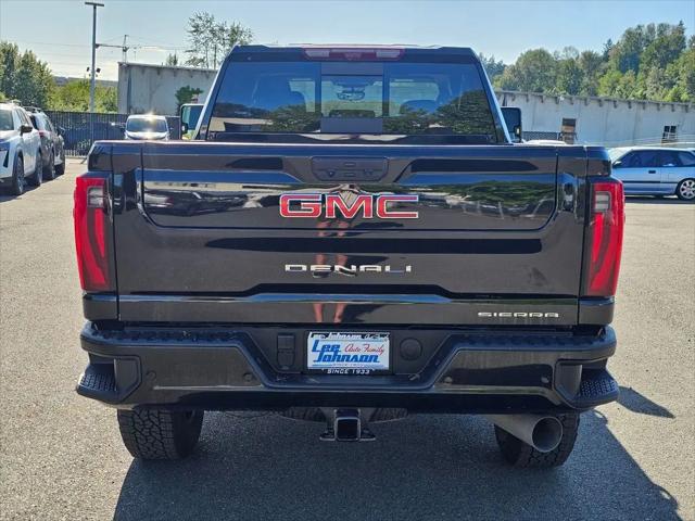 2025 GMC Sierra 3500HD Crew Cab, Standard Bed, Denali, 4WD