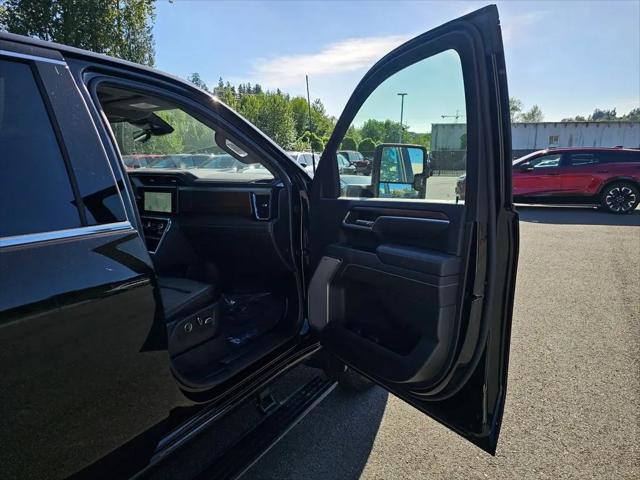 2025 GMC Sierra 3500HD Crew Cab, Standard Bed, Denali, 4WD