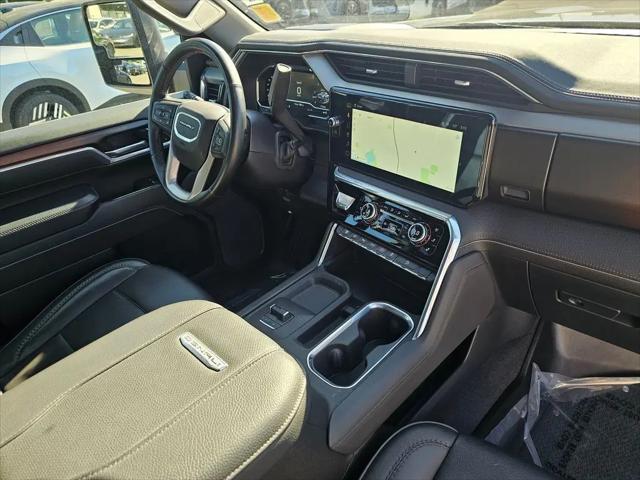 2025 GMC Sierra 3500HD Crew Cab, Standard Bed, Denali, 4WD
