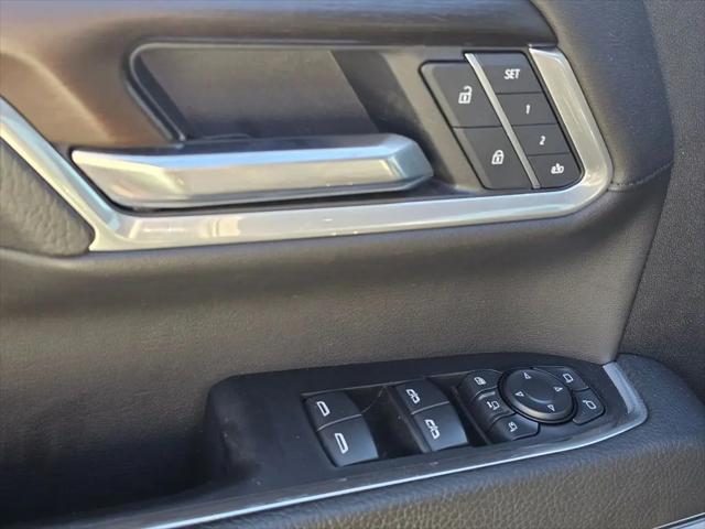 2025 GMC Sierra 3500HD Crew Cab, Standard Bed, Denali, 4WD