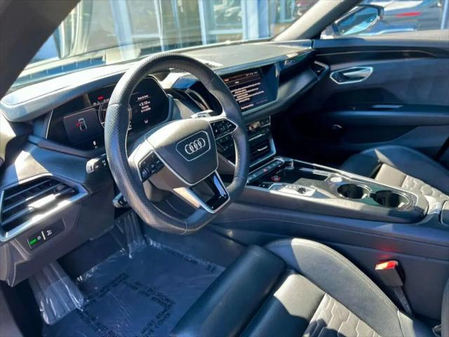 2023 Audi e-tron GT Prestige quattro