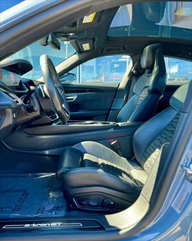 2023 Audi e-tron GT Prestige quattro