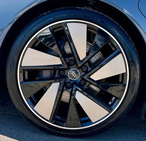 2023 Audi e-tron GT Prestige quattro