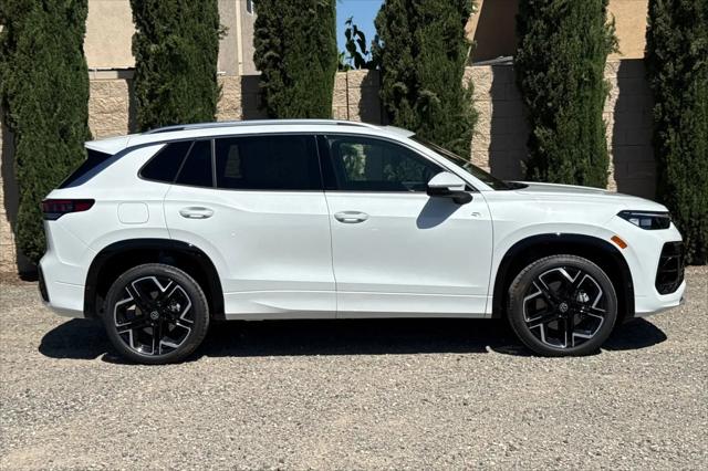 2026 Volkswagen Tiguan SEL R-Line Turbo