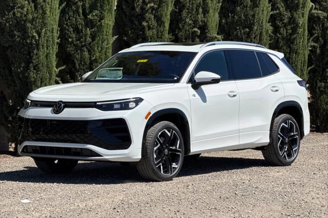 2026 Volkswagen Tiguan SEL R-Line Turbo