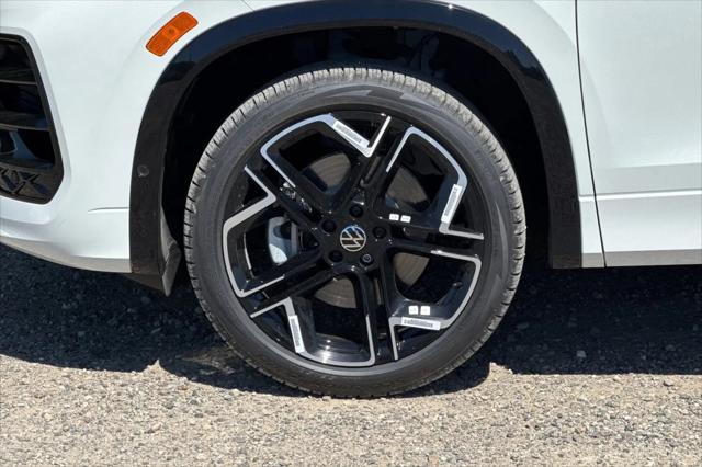 2026 Volkswagen Tiguan SEL R-Line Turbo