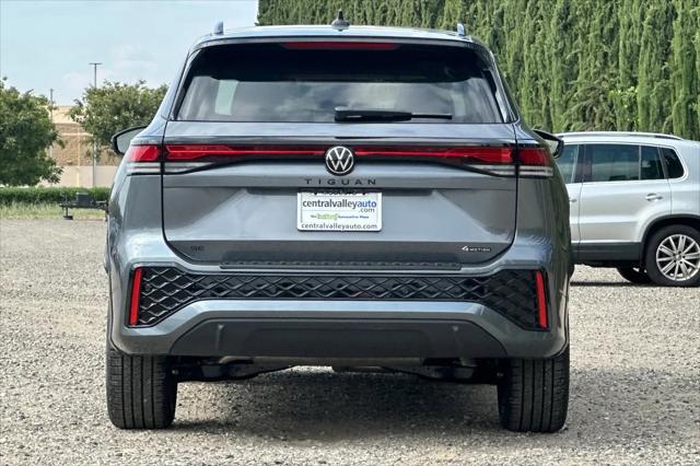 2026 Volkswagen Tiguan SE R-Line Black