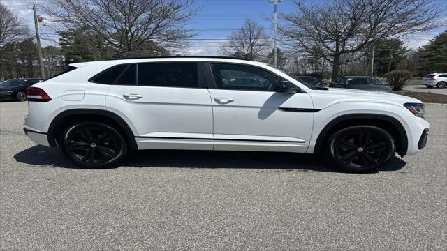2023 Volkswagen Atlas Cross Sport 3.6L V6 SEL R-Line Black