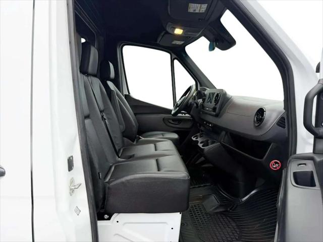 2023 Mercedes-Benz Sprinter 2500 High Roof 4-Cyl Diesel HO
