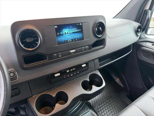 2023 Mercedes-Benz Sprinter 2500 High Roof 4-Cyl Diesel HO