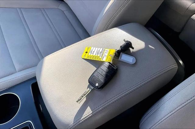 2020 Kia Sorento 2.4L LX